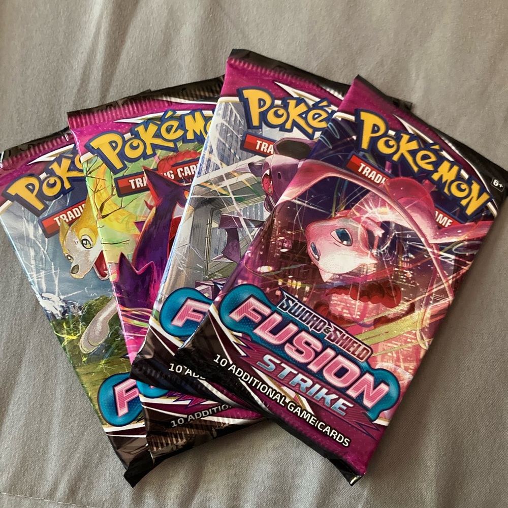4x Factory Sealed Fusion Strike Pokemon TCG Booster Packs